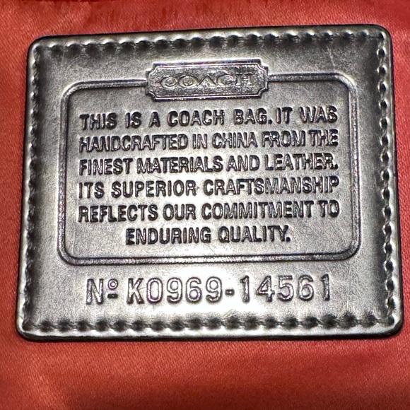 Coach poppy gloss K0969-14561 - Picture 3 of 17